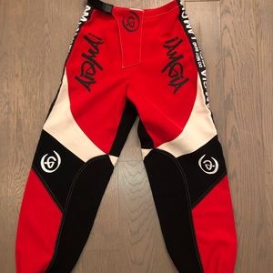 iamgia red and black pants